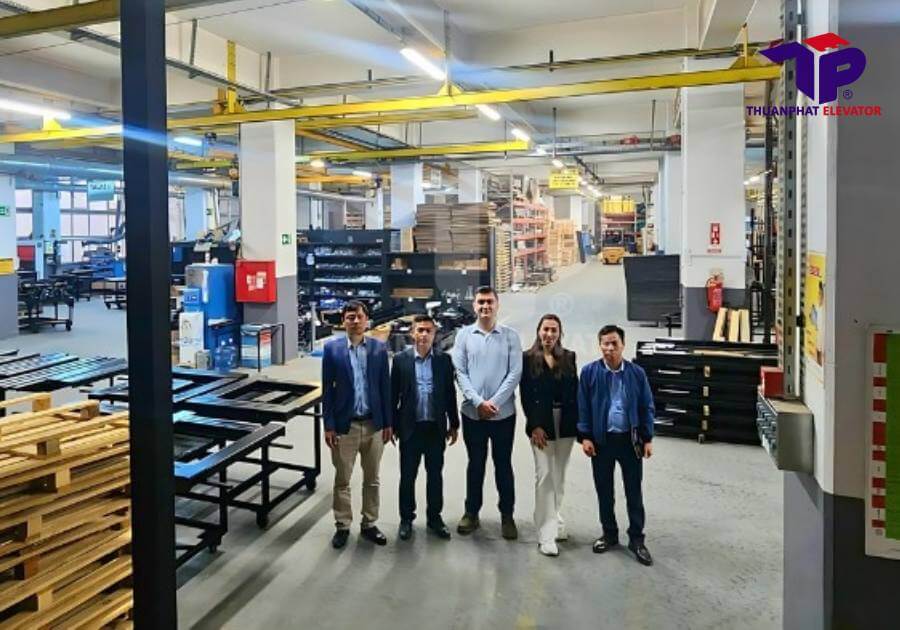 Cách Lắp Đặt Thang Máy Gia Đình Chuẩn Kỹ Thuật 8 Đơn vị lắp đặt thang máy gia đình uy tín